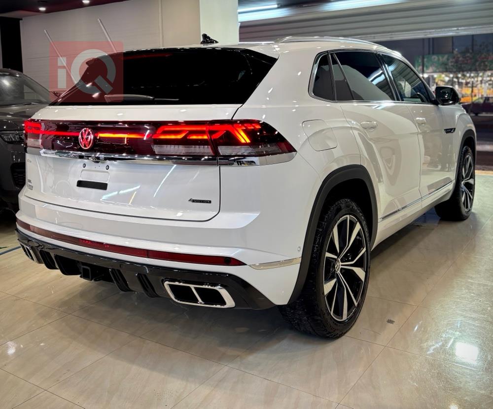 فولكسفاغن أطلس كروس سبورت